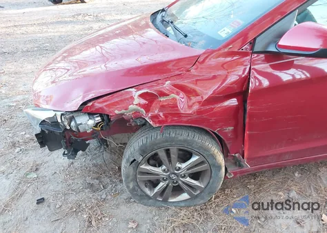 2017 Hyundai Elantra Se z USA, uszkodzony, nr VIN KMHD84LF6HU065565